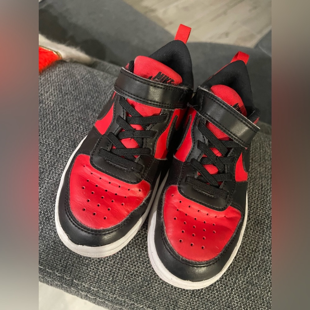 Nike Court low top sneakers kids 13C